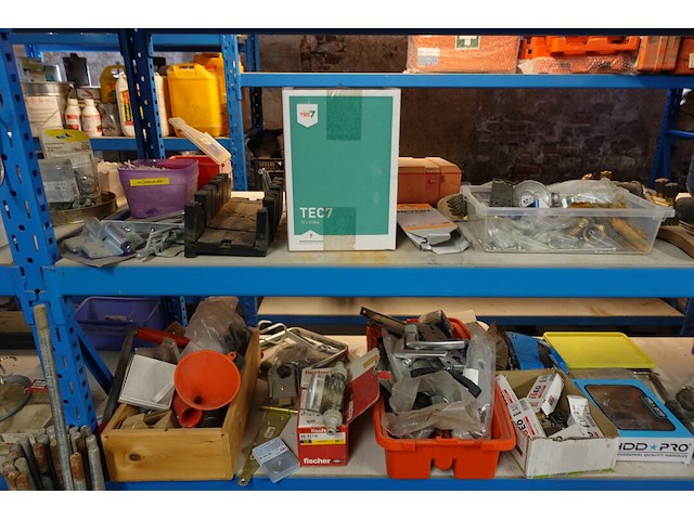 Inhoud rek - afbeelding 17 van  40