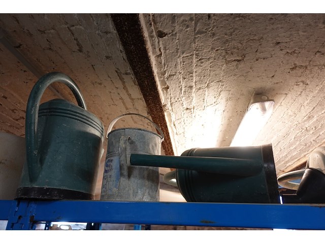 Inhoud rek - afbeelding 22 van  40