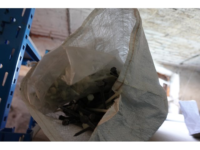 Inhoud rek - afbeelding 9 van  17