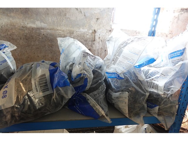 Inhoud rek - afbeelding 14 van  17