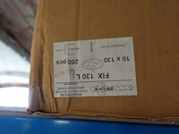 Inhoud rek - afbeelding 15 van  17