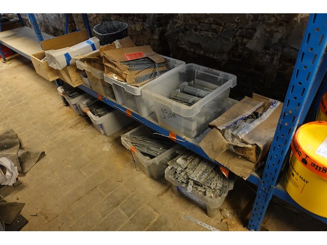 Inhoud rek - afbeelding 5 van  22