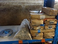 Inhoud rek - afbeelding 11 van  22