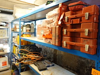 Inhoud rek - afbeelding 7 van  14