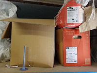 Inhoud rek - afbeelding 4 van  9