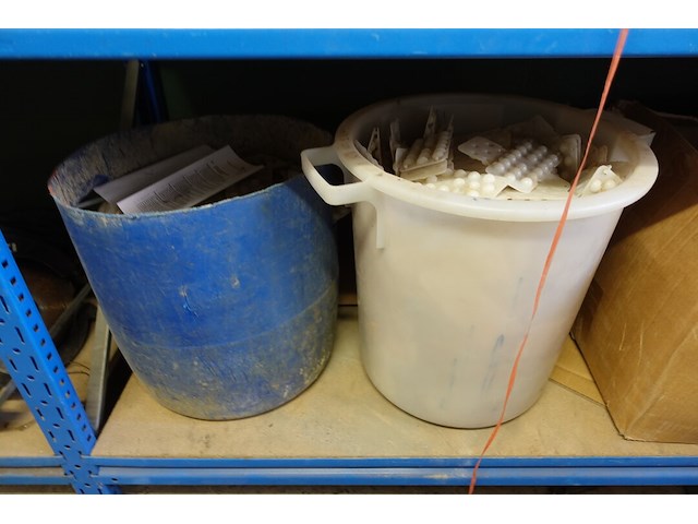 Inhoud rek - afbeelding 7 van  9