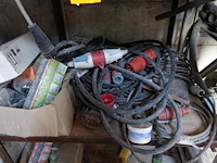 Inhoud rek - afbeelding 2 van  3