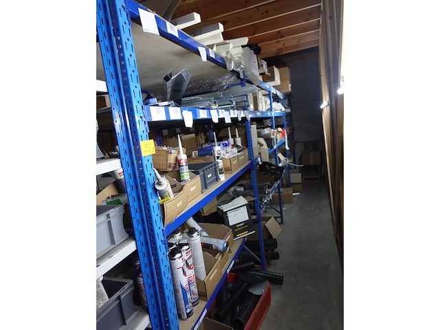 Inhoud rek - afbeelding 1 van  30