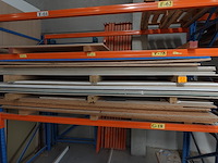 Inhoud rek - afbeelding 1 van  3