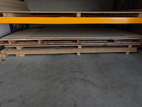 Inhoud rek - afbeelding 2 van  3