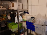 Inhoud rek - afbeelding 5 van  11