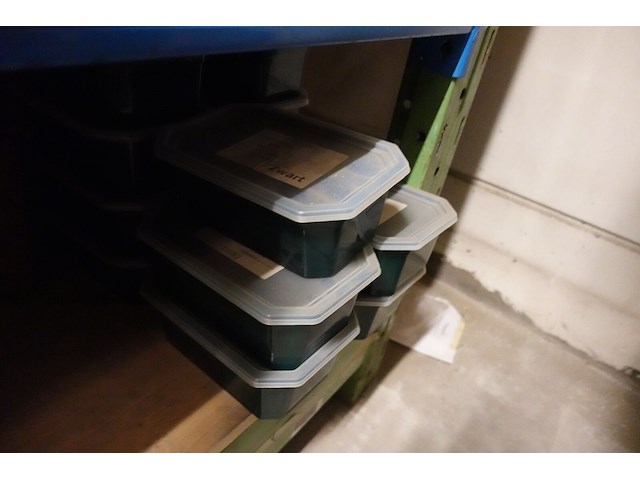 Inhoud rek - afbeelding 19 van  26