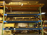 Inhoud rek - afbeelding 1 van  7