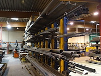 Inhoud rek - afbeelding 1 van  5