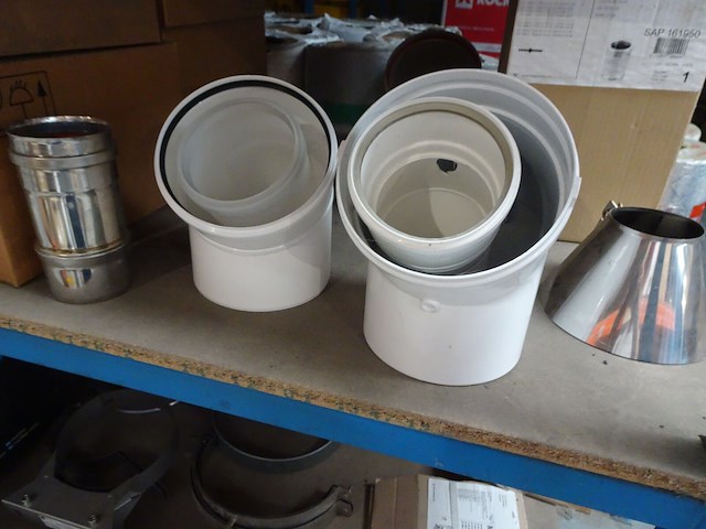 Inhoud rek - afbeelding 2 van  7