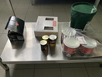 Inhoud rekken (3) + inhoud vensterbank - afbeelding 5 van  5