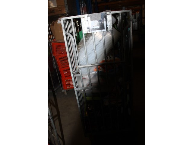 Inhoud rolcontainer - afbeelding 6 van  11