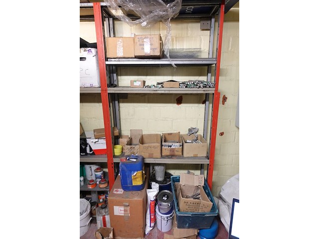 Inhoud ruimte magazijn - afbeelding 5 van  30