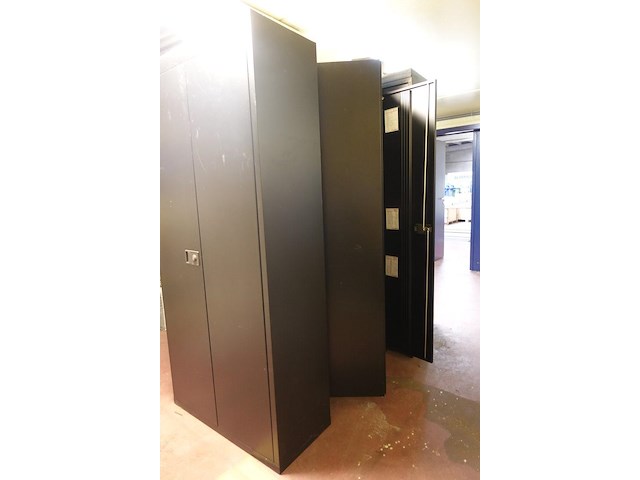 Inhoud ruimte magazijn - afbeelding 26 van  30