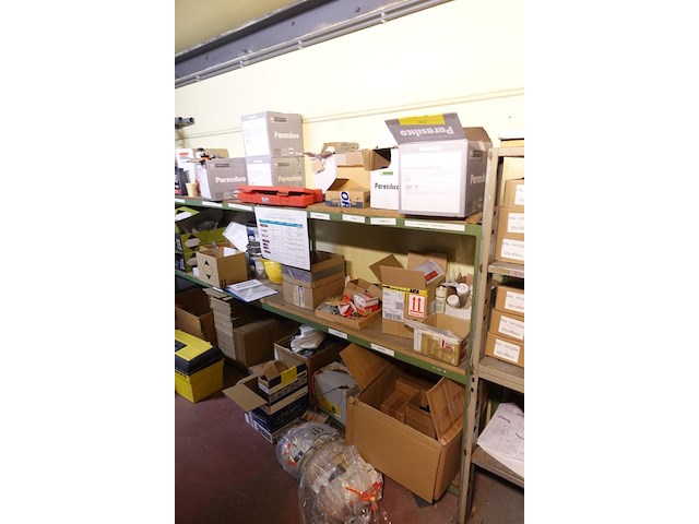 Inhoud ruimte magazijn - afbeelding 29 van  30