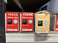 Inhoud schab velux blinds - afbeelding 1 van  3