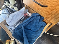 Inhoud schuiven wandmeubel - afbeelding 6 van  14