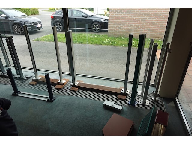 Inhoud showroom - afbeelding 9 van  16