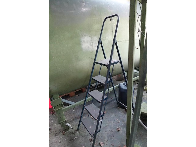 Inhoud spuitcabine - afbeelding 7 van  24