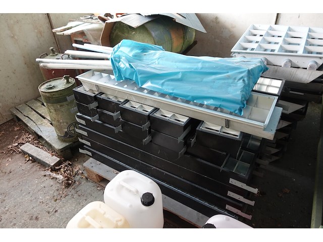 Inhoud spuitcabine - afbeelding 9 van  24