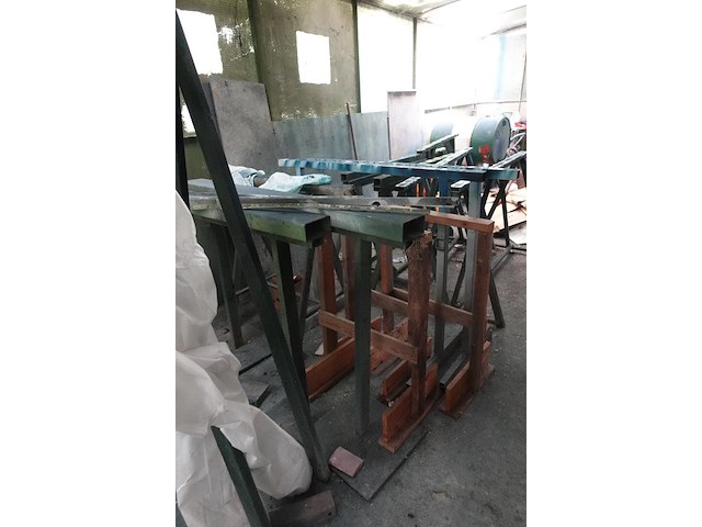 Inhoud spuitcabine - afbeelding 15 van  24