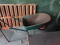 Inhoud spuitcabine - afbeelding 24 van  24