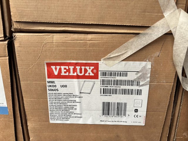 Inhoud stelling o.a. velux elc blinds - afbeelding 5 van  11