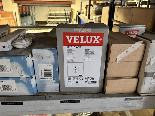 Inhoud stelling o.a. velux elc blinds - afbeelding 11 van  11