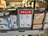 Inhoud stelling o.a. velux elc blinds - afbeelding 11 van  11