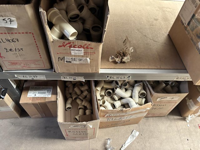 Inhoud stelling pvc afvoeren / koppelstukken & liquides - afbeelding 3 van  8