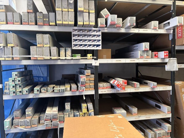 Inhoud stelling velux screens - afbeelding 1 van  5