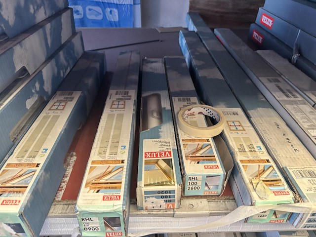 Inhoud stelling velux screens - afbeelding 3 van  5