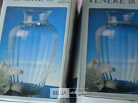 Inhoud tafel div materialen - afbeelding 4 van  11