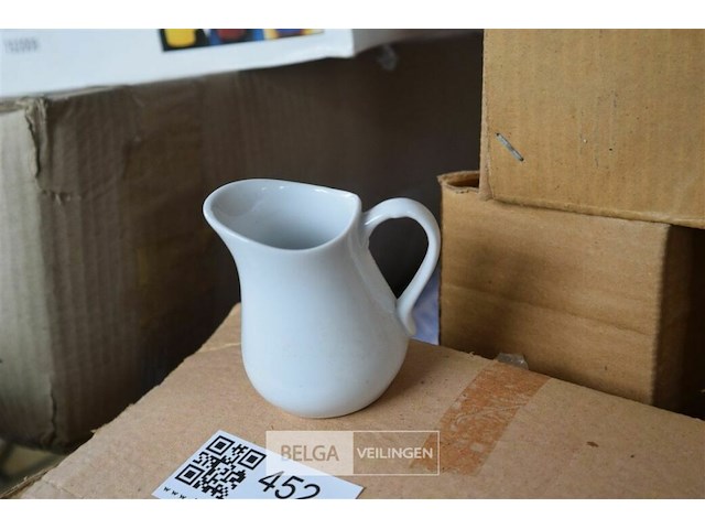 Inhoud tafel div materialen - afbeelding 11 van  11