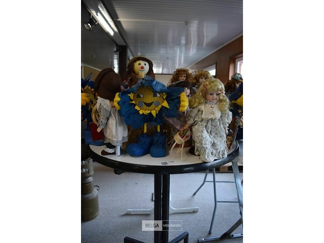 Inhoud tafel div - afbeelding 1 van  6