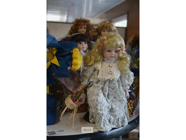 Inhoud tafel div - afbeelding 2 van  6