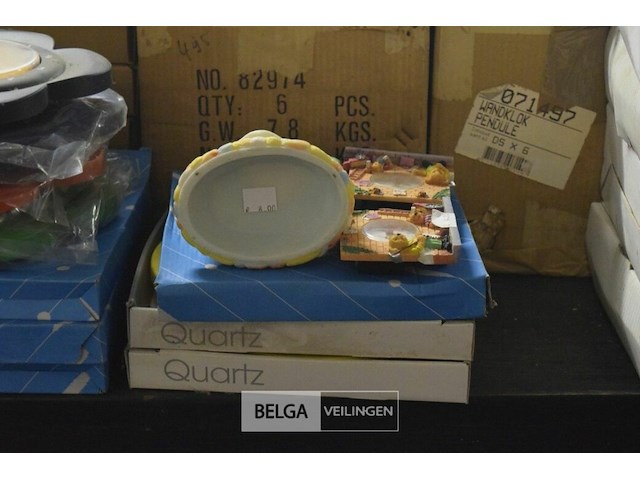 Inhoud tafel klokken - afbeelding 3 van  6