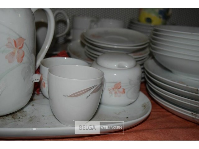 Inhoud tafel partij servies - afbeelding 5 van  5