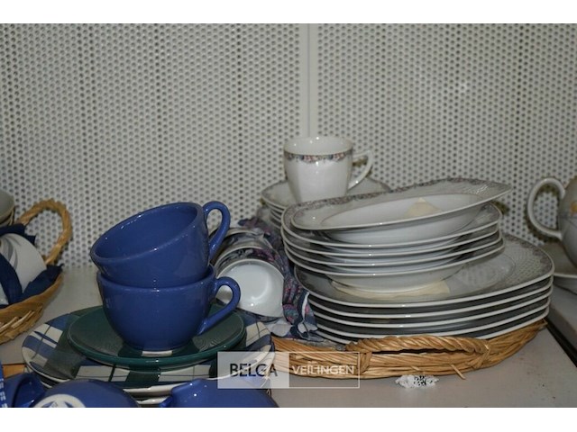 Inhoud tafel partij servies - afbeelding 5 van  5