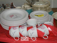 Inhoud tafel partij servies - afbeelding 2 van  4