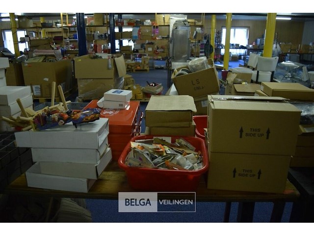 Inhoud tafel - afbeelding 1 van  5