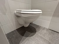 Inhoud toilet dames - afbeelding 2 van  7