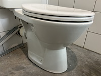 Inhoud toilet - afbeelding 2 van  2