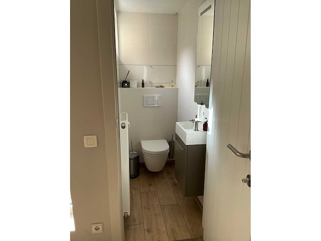 Inhoud toilet - afbeelding 2 van  8