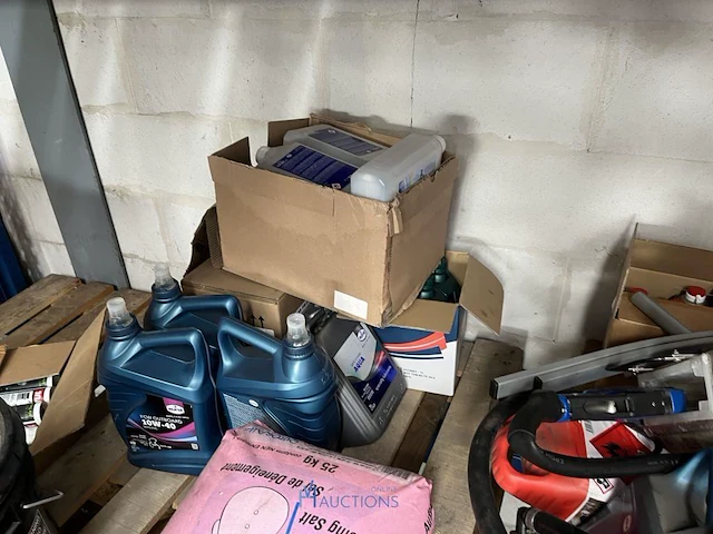 Inhoud van 13 palletten met diverse werkplaatsvoorraad - afbeelding 5 van  34